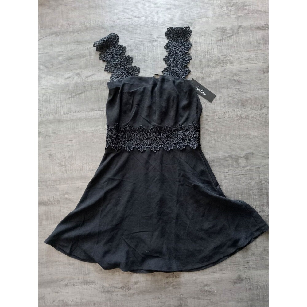 NWT Lulus Little Black Dress LBD w Wide Floral Lace Straps Size Small